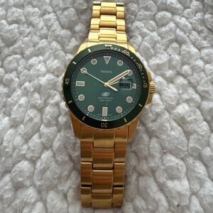 42MM Fossil Green Quartz Stainless Steel Three-Hand Watch